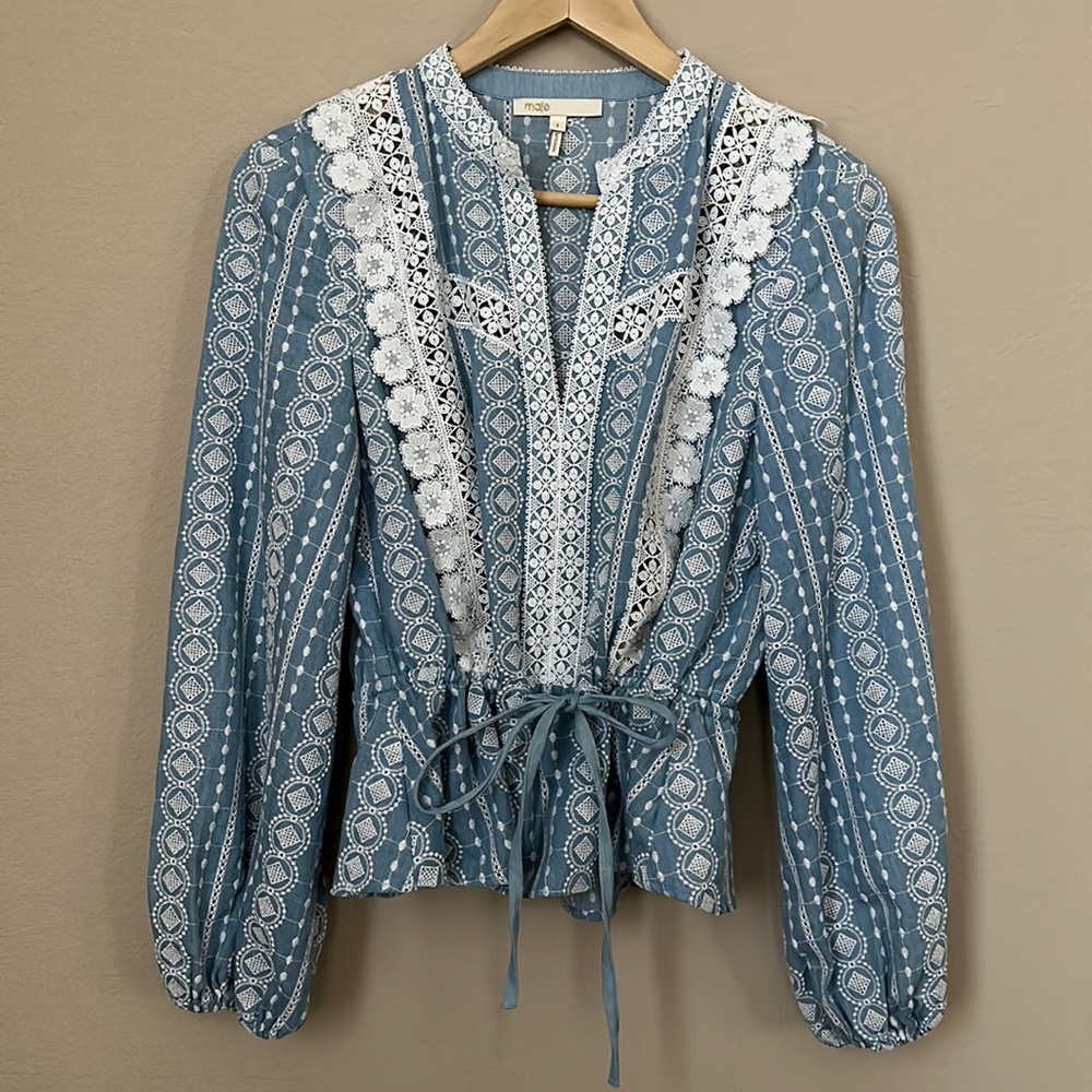 NWOT Maje Laviata Top With Contrasting Trims In Blue